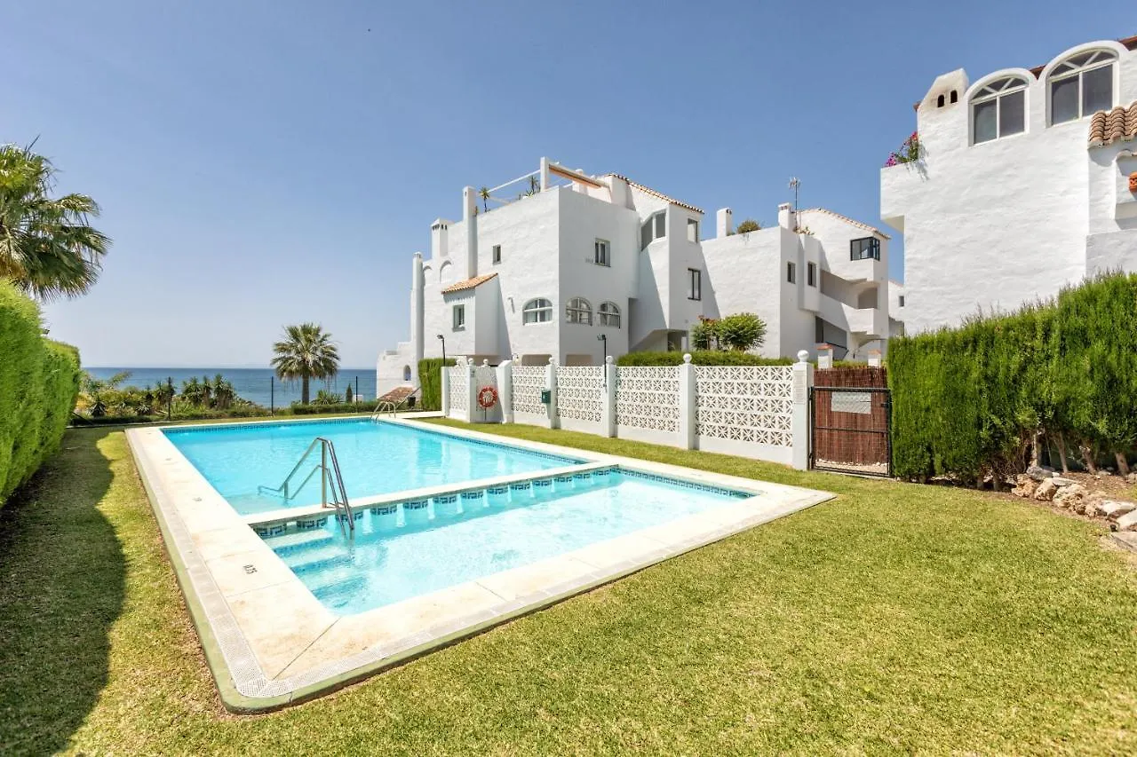 Apartamento Front Sea View Penthouse Estepona 0*,  España