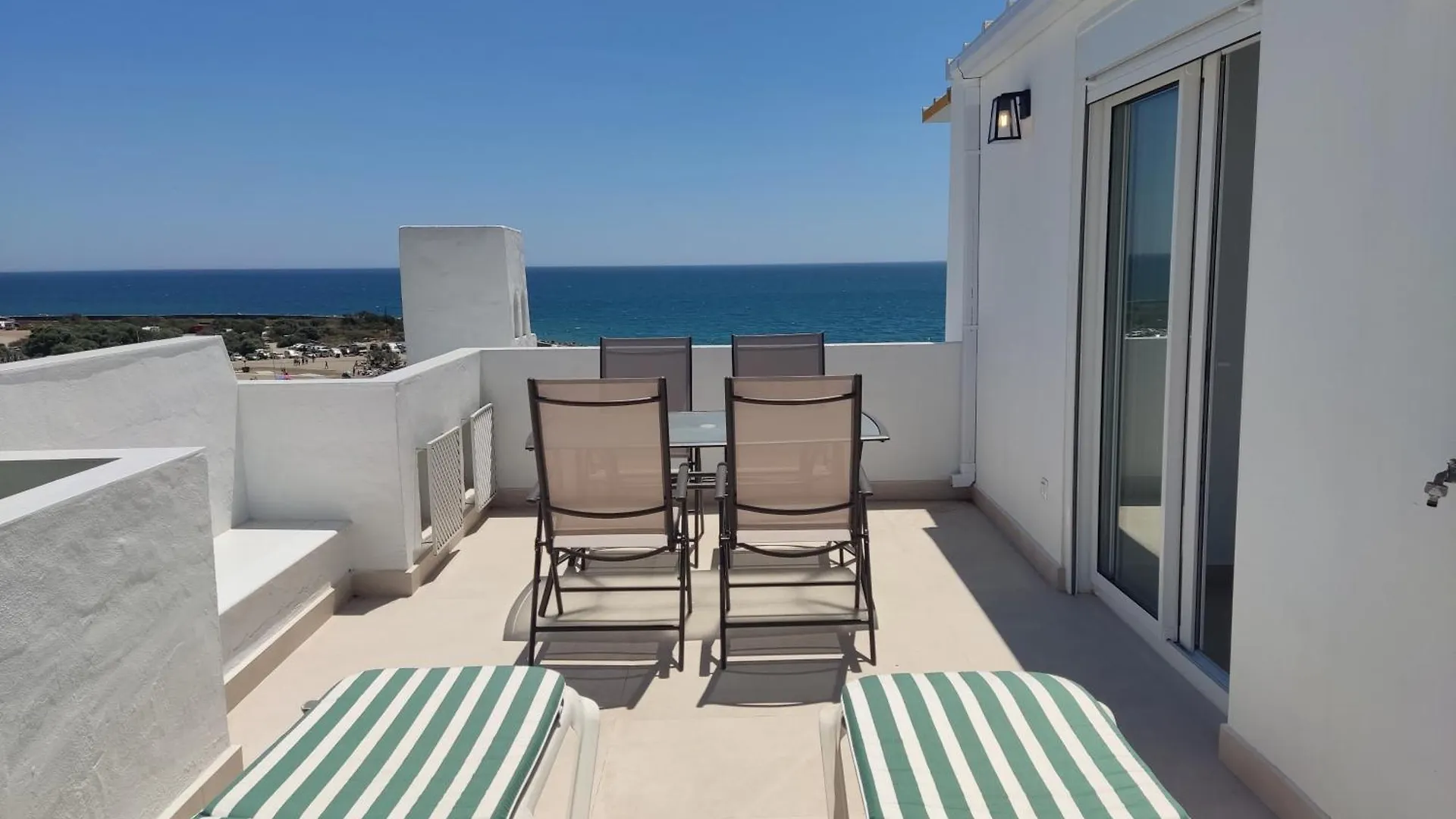 Front Sea View Penthouse Apartment Estepona