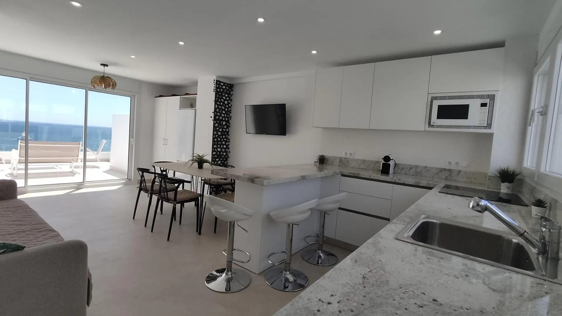 Front Sea View Penthouse Lejlighed Estepona 0*,  Spanien